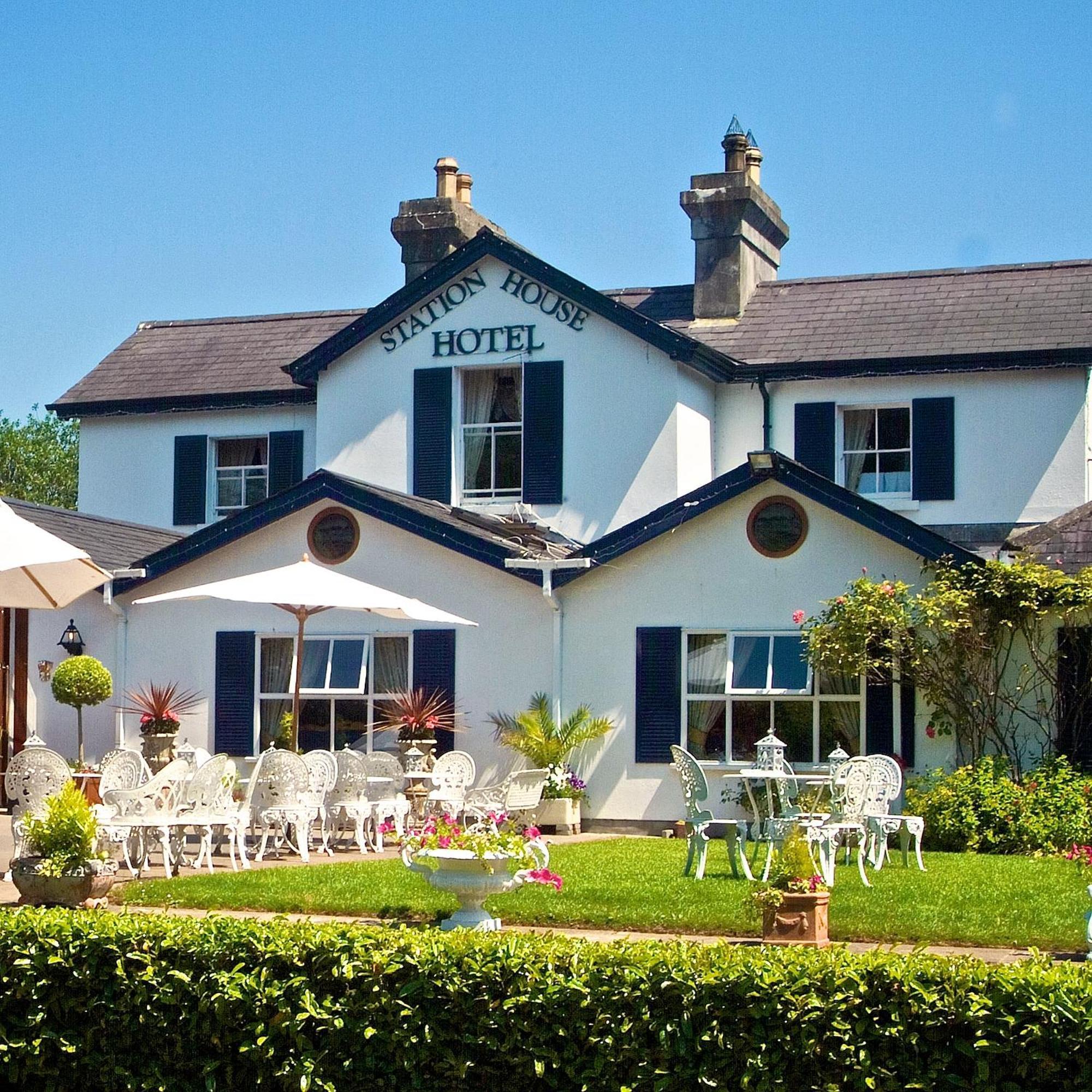 The Station House Hotel Kilmessan Exterior foto