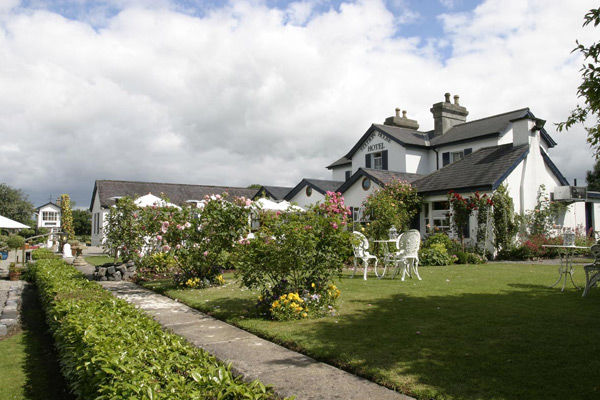 The Station House Hotel Kilmessan Exterior foto